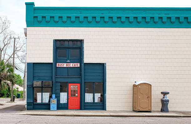 Best Porta potty delivery and setup  in Aurora, NE